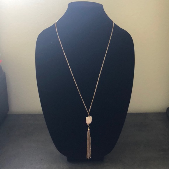 Tassel necklace - Picture 1 of 5